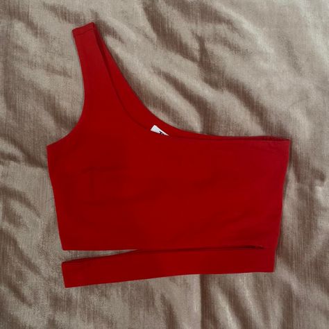 Trendy Fitted Red Crop Top, Top Rojo, Crop Tops Rojos, Fit Jeans Diy, Trendy Red Crop Top T-shirt, Sporty Red Cropped Tops, Cheap Red Crop Top T-shirt, Red Bodysuit, Outfit Mujer