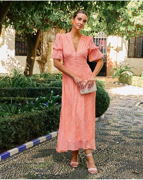 Salmon Dress Outfit, Salmon Dress, Braid Accessories, Christophe Robin, Floral Trends, Dress With Pleats, African Print Dresses, Spring Summer 2023, Special Dresses