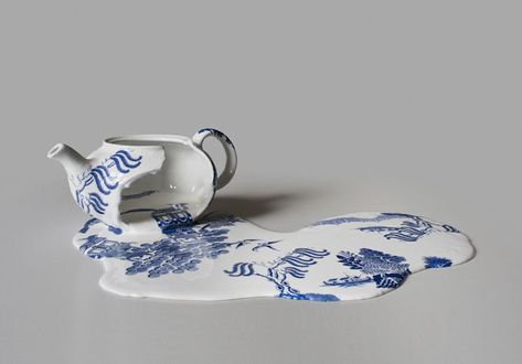 Ceramic Cups Melt Into Puddles of Patterned Porcelain - My Modern Met Blue And White Porcelain, Porcelain Art, Contemporary Ceramics, Sculpture Installation, Weird Art, 영감을 주는 캐릭터, Ceramic Artists, China Porcelain, Tea Pot