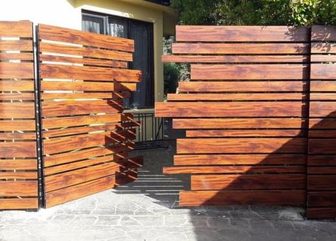 Steel And Wood Fence, Modern Privacy Gates Driveway Entrance, Modern Fence Design Wood, Diy Gates And Fences, Fences And Gates Modern, Yard Gates Ideas, Modern Wood Gate, Fence Gate Ideas, Paint Ideas Home