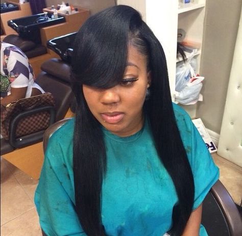 Deep side part sew-in...heart it Sew In Straight Hair Side Part, Rocking Hairstyles, Aaliyah Singer, Middle Part Sew In, Human Hair Bob Wigs, Long Weave Hairstyles, Sew In Wig, Natural Color Hair, Long Weave