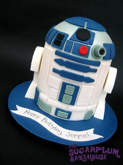 R2d2 Cake, Star Wars Cake Toppers, Birthday Cupcakes Boy, Star Wars Birthday Cake, Pear And Almond Cake, Star Wars Cake, Star Wars Birthday Party, Adult Birthday Cakes, Birthday Star