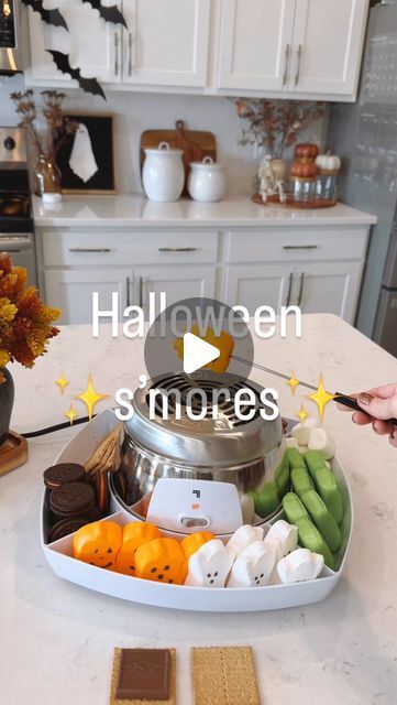 Elaina Zinke on Instagram: "Whether you want a summer Halloween treat, something fun for a scary movie night, or a girls night in, this s’more maker is ALWAYS a hit! 🖤🧡 Comment SMORE to get links to my s’more maker! 

**Also linked in my Amazon Storefront (in my bio) under “S’mores” 🖤🧡

#smores #halloweensmores #halloweendesserts #halloweentreats #halloweenmovienight #halloweentheme #halloween #amazonfinds #amazonhalloween" Smores Halloween Treats, Halloween Movie Night Treats, Halloween Smores Bar, Kids Halloween Movie Night, Smores Halloween, Halloween Movie Night Snacks, Halloween Smores, Smores Treats, Indoor Smores