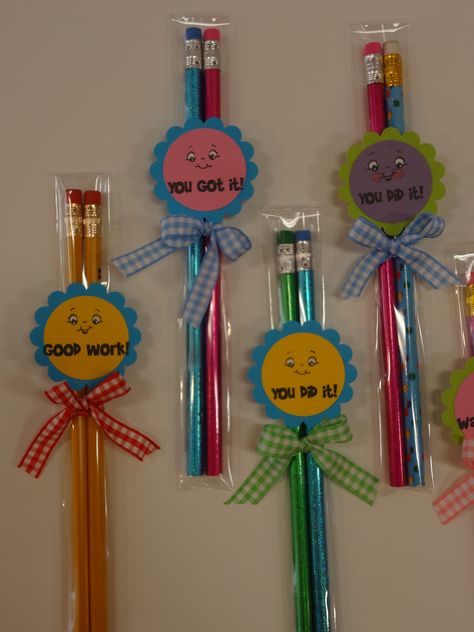 Giveaway For Children Day, Takeaways For Children Day, Children's Day Gifts For Students, Children's Day Gift Ideas, Pencil Topper Crafts, Birthday Return Gifts, Gifts For Students, Children's Day Gift, Preschool Arts And Crafts