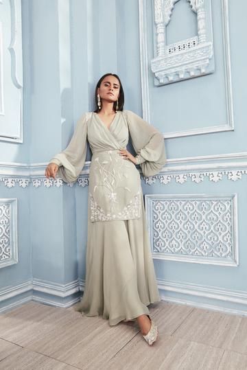 856fc81623da2150ba2210ba1b51d241desc37075974ri Mahima Mahajan, Diwali Outfits, Palazzo Set, Traditional Indian Outfits, Ethnic Outfits, Designer Party Wear Dresses, Stylish Party Dresses, Party Wear Indian Dresses, Dress Indian Style