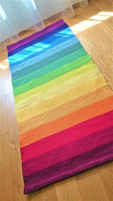 Rainbow Bedroom Ideas Kids, Rainbow Carpet, Colorful Floor, Rainbow Bedroom, Rainbow House, Fur Carpet, Painting Carpet, Knit Rug, Rainbow Rug