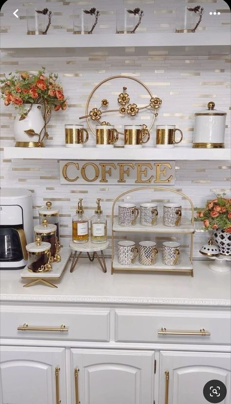 Upstairs Coffee Bar Ideas, Mediterranean Coffee Bar, Luxury Snack Bar, Lux Coffee Bar, Coffebar Ideas, Luxurious Coffee Bar, Coffee And Bar Ideas For Home, Tea Decor Ideas, Boujee Coffee Bar