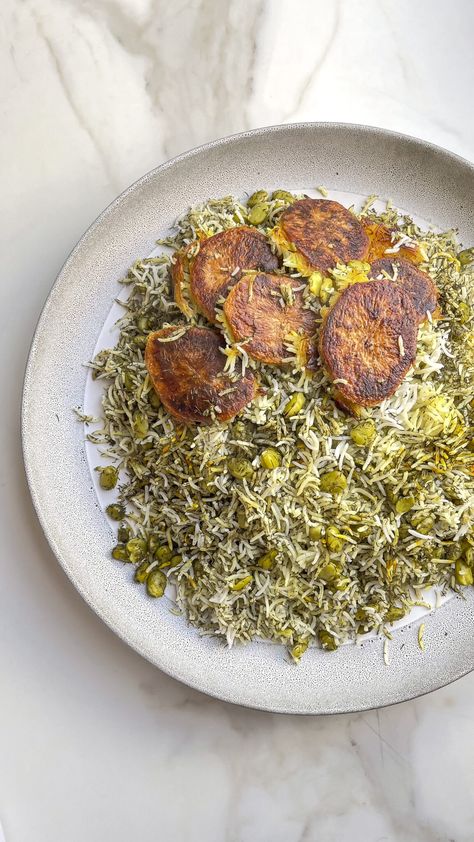 Ultimate Guide to Making Baghali Polo: Persian Broad Bean and Dill Rice Recipe - Cooking with Zahra Dill Rice Recipe, Baghali Polo, Broad Bean Recipes, Dill Rice, Persian Rice, Crunchy Potatoes, Persian Cuisine, Broad Bean, Drying Dill