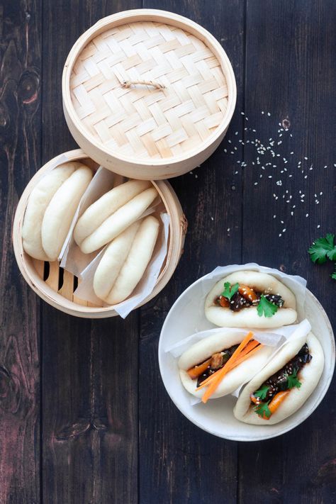 Vegan Bao Buns - The Classy Baker Vegan Bao Buns Recipe, Vegan Bao Buns, Vegan Bao, Banana Cocktails, Steamed Bao Buns, Steamed Bao, Gua Bao, Vegan Entrees, Vegan Asian Recipes