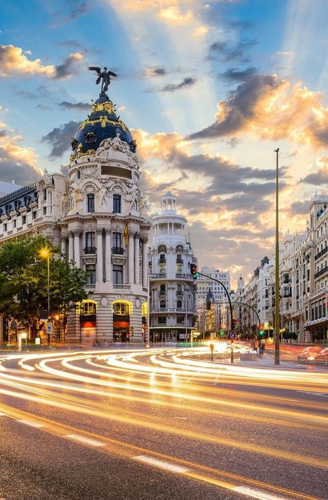 Madrid City Wallpaper, Madrid City Aesthetic, Madrid Spain Wallpaper, Madrid Spain Aesthetic Wallpaper, Espana Aesthetic, Spain Background, Madrid Spain Photography, Madrid Spain Aesthetic, Spain Wallpaper