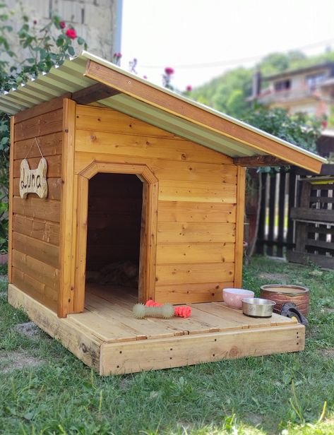 #doghouse #diy #doityourself #dog #dogs #house Dog House Diy Insulated, Easy Dog House Plans, Doghouse Diy Outdoor, Diy Outside Dog House, Diy Insulated Dog House, Diy Dog House Outdoor, Outdoor Dog House Ideas, Doghouse Diy, Dog House Diy Plans