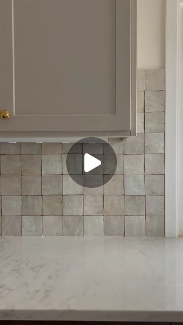 I N T E R I O R J A M E S on Instagram: "The best project of 2 0 2 3 …. the backsplash! The natural white zellige tiles from @riadtile give the most natural, organic vibe to our kitchen 🤎" Natural White Zellige Tile Kitchen, White Zellige Tile Backsplash, Zellige Tile Kitchen Backsplash, Zellige Tile Kitchen, White Zellige Tile, Zellige Tiles, Best Project, Zellige Tile, Kitchen Tiles Backsplash