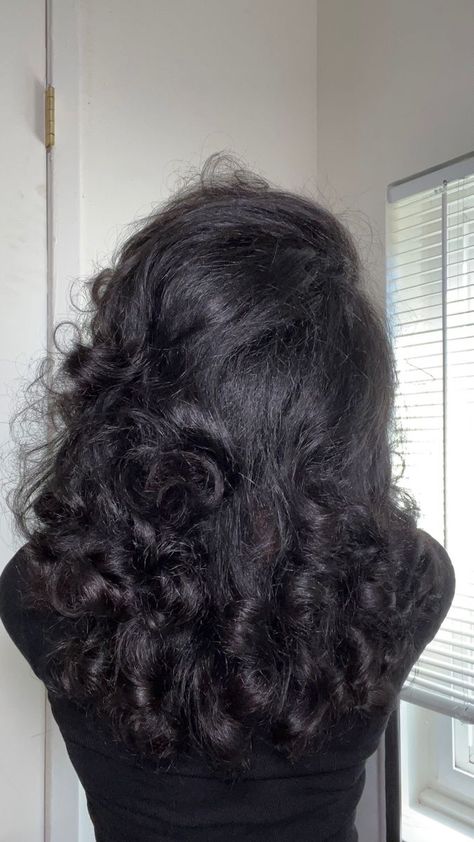 Pressed Natural Hair, Silk Press Natural Hair, Scrub Corpo, Protective Hairstyles Braids, Natural Curls Hairstyles, Flat Iron Hair Styles, Silk Press, Hair Crush, Baddie Hairstyles