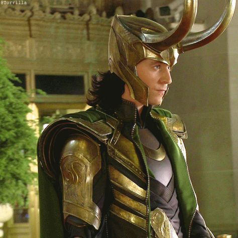 Avengers Movie, Avengers 2012, The Avengers, Loki, The Man, Avengers, Gif