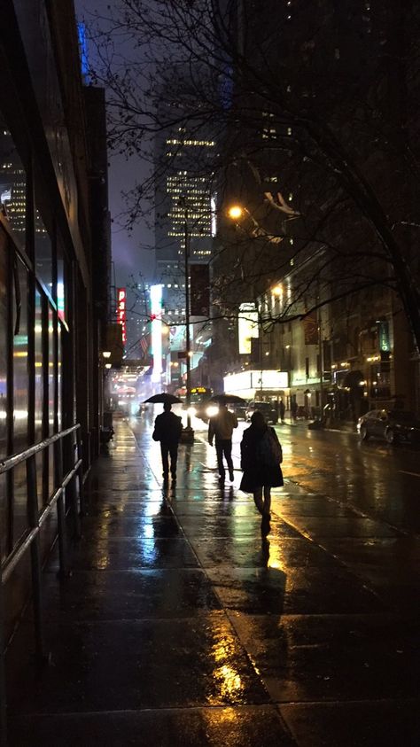 NYC rain - ph:me #nyc #rain Rain Aethestic, Nyc Rain, Rain At Night, Rainy Streets, New York Rain, Rain Street, Nyc Wallpaper, Light And Shadow Photography, City Rain