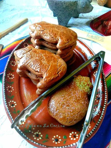 Maranitos Recipe, Marranitos Recipe, What To Bake, Mexican Sweets, Mexican Pastries, Mexican Desserts, Mexican Sweet Breads, Mexican Bread, Pig Cookies