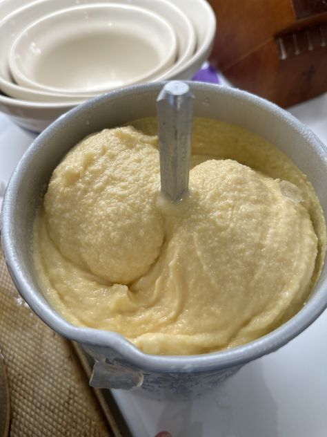 Peach Ice Cream Homemade, Homemade Ice Cream Maker, Peach Ice Cream Recipe, Homemade Ice Cream Recipes Machine, Homemade Condensed Milk, Homemade Peach Ice Cream, Sherbet Recipes, Ice Cream Recipes Machine, Custard Ice Cream