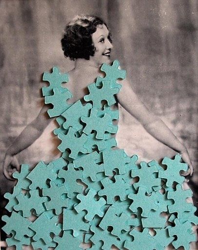 Puzzle Piece Crafts, Kunstjournal Inspiration, Puzzle Crafts, Mixed Media Photography, Foto Tips, Puzzle Art, Tiffany Blue, Art Journals, Mixed Media Collage