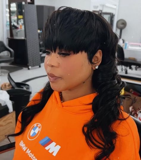 27 Piece Quick Weave Hairstyles Mullet, Mullet Weave Hairstyles, 27piece Quick Weave Short Hair, 27 Piece Mullet, Mullet Hairstyles Black Women, Mullet Sew In, Black Mullet Hairstyle Women, Mullet Wig Black Woman, Mohawk Quick Weave Hairstyles