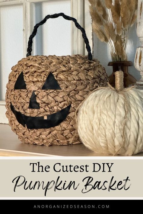 Are you looking to add a charming touch to your Fall or Halloween decor? Today we're crafting the cutest pumpkin basket you've ever seen. Fall Diy Dollar Tree Crafts, Dollar Tree Fall Decor Diy, Pumpkin Bucket, Festive Centerpieces, Fall Decor Dollar Tree, Metal Pumpkins, Homemade Halloween Decorations, Plastic Pumpkins, Dollar Tree Fall