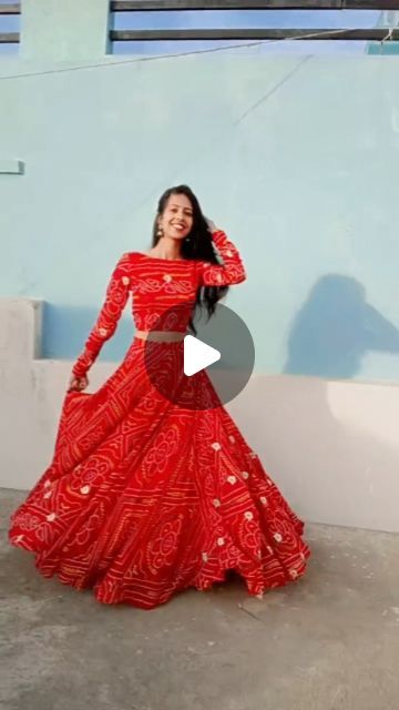 Saree Reuse Ideas Sari Dress, Saree To Dress Convert, Old Saree To New Dress, Dresses From Old Sarees, Old Sarees Convert Into Dress, Saree Reuse Ideas, Saree Reuse, Reuse Ideas, Draping Fashion