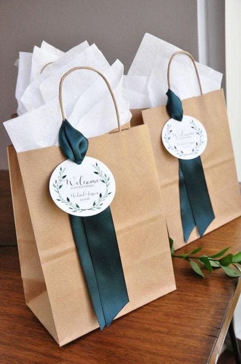 10 Crafty Ways To Hang Gift Tags on Party Gifts | Gift Elements SG Diy Destination Wedding, Wedding Party Gift Bags, Destination Wedding Welcome Bag, Tiny Envelopes, Welcome Bag, 1 Hotel, Wedding Gifts Packaging, Kraft Bag, Wedding Welcome Bags