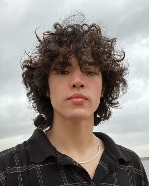 Conan Grey, Conan Gray Aesthetic, Gray Aesthetic, Penteado Cabelo Curto, Conan Gray, Fav Celebs, The Boy, Hair Inspo, Curly Hair