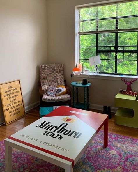 jordan schneier on Instagram: "i also made this ✨statement✨ coffee table. cigs are bad but classic and iconic cigarettes box designs.....those are cool. made using vinyl, paint, and an old IKEA Lack coffee table i picked up for free on craigslist. featuring the lovely backdrop of my new apartment that i have yet to finish unpacking. #marlboro #marlbororeds #philipmorris #altria" Reworked Furniture, Thrift Flip Furniture, Statement Coffee Table, Funky Coffee Tables, Ikea Lack Coffee Table, Lack Coffee Table, Small Room Interior, Creative Coffee Table, My New Apartment