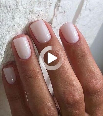 Neutral Nail Color, Soft Pink Nails, Natural Gel Nails, Natural Acrylic Nails, New Nail Trends, White Liquid, Natural Nail Designs, Short Gel Nails, Nail Colors Winter