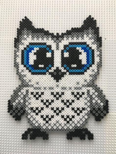 Perler Bead Wolf Pattern, Owl Perler Bead Patterns, Owl Pixel Art, Owl Knitting Pattern, Easy Perler Bead Patterns, Melty Bead Patterns, Easy Perler Beads Ideas, 3d Perler Bead, Plastic Canvas Ornaments