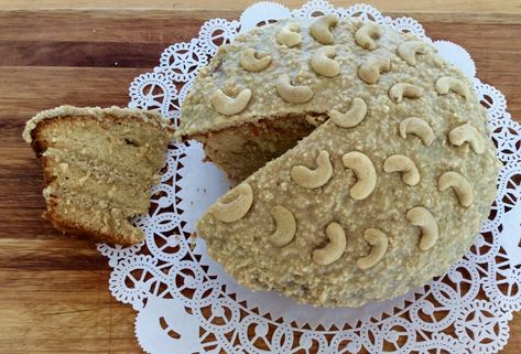 Cashew Cake Recipe, Cashew Cake, Cashew Apple, Cashew Tree, Indian Sweets, Cashew Nut, Vanilla Essence, Baking Tins, Evaporated Milk