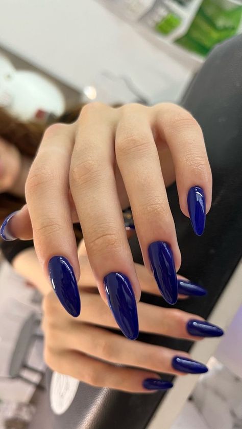 Deep Royal Blue Nails, Blue Violet Nails, Long Dark Blue Nails, Blue Royal Nails, Dark Blue Almond Nails, Dark Blue Nails Ideas, Royal Blue Nail Ideas, Deep Blue Nails, Nails Dark Blue