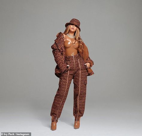 Beyonce promotes her 'Icy Park' collection in an edgy spread featuring her curves in a singlet | Daily Mail Online Ivy Park Clothing, Ivy Park Beyonce, Monogram Jacket, Beyonce Outfits, Look Adidas, Beyonce Style, Beyoncé Giselle Knowles, High Fashion Outfits, Blue Ivy