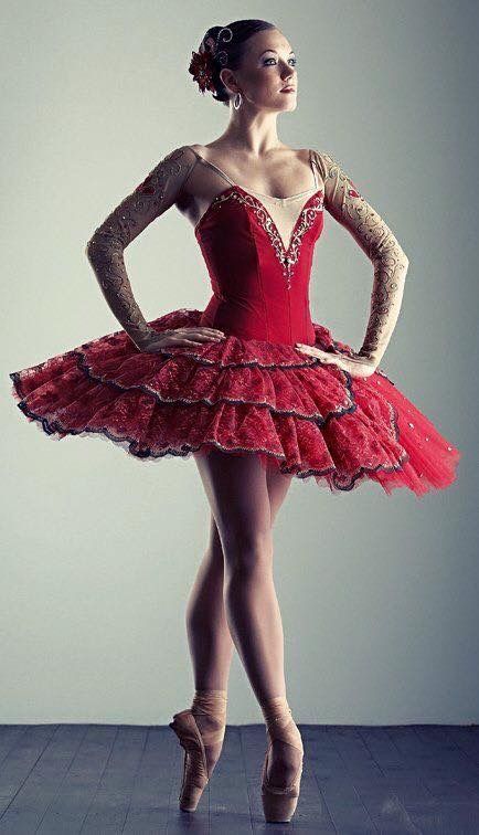 Ballet Pictures, Red Tutu, Ballet Russe, Tutu Ballet, Ballet Beauty, Ballet Poses, Ballet Style, Ballet Photos, Ballerina Dancing