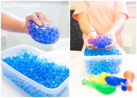 Make Your Own Orbeez Stress Ball Sensory Toy - Step by Step Instructions at pigskinsandpigtails.com Sensory Fidgets, Diy Stressball, Playground Activities, Diy Sensory, Girl Crafts, Balloon Crafts, Slime And Squishy, Popular Crafts, Diy Water