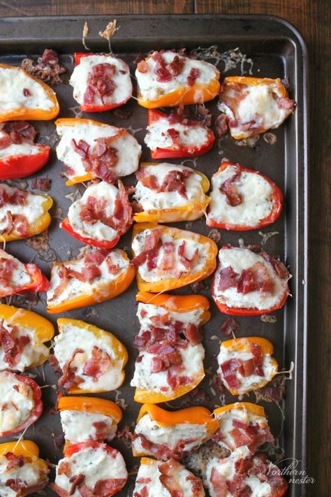 These Bacon, Herb & Garlic Stuffed Sweet Mini Peppers are loaded with flavor and make a crowd-pleasing, low-carb, THM-friendly S appetizer, snack, or lunch! Healthy Superbowl Appetizers, Thm Snacks, Healthy Superbowl, Mini Peppers, Healthy Superbowl Snacks, Bowl Party Food, Superbowl Appetizers, Trim Healthy Mama Recipes, Stuffed Mini Peppers