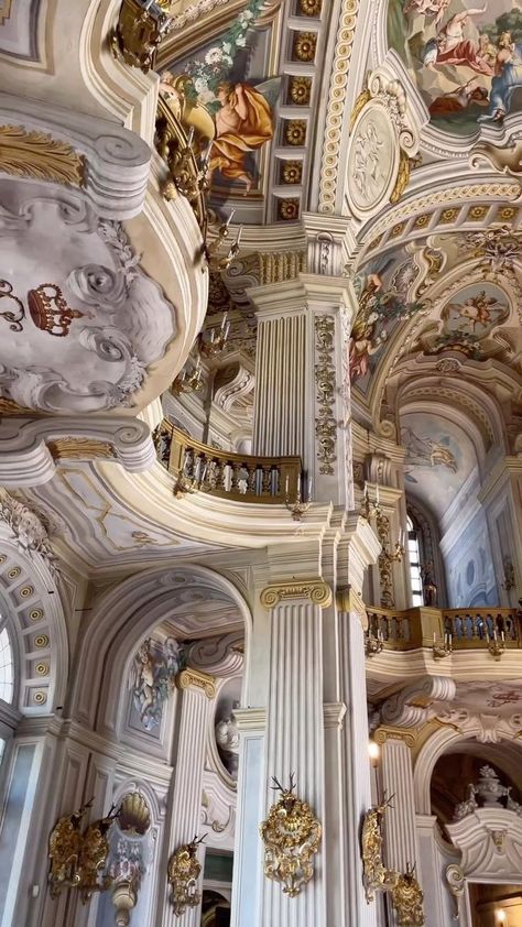 Step into the breathtaking world of North Italian Baroque at the Palazzina di Caccia di Stupinigi. This magnificent royal residence, renowned for its unique architectural style, has been a UNESCO World Heritage Site since 1997. Make sure to save it for your next visit to Piedmont and experience its historical charm. 🎥 @enzo_dellafemmina __ #accessitaly #baroquearchitecture #italytravel #italytravelguide #italytraveltips #turintravel #italyluxurytravel #italyarchitecture #unescoworldheritages The Magnificent North Ouabh, The Magnificent North, Historical Palace Aesthetic, Baroque Architecture Aesthetic, Italian Historical Architecture, Baroque Architecture Buildings, Baroque Castle, Pretty Architecture, Baroque Architecture Italy