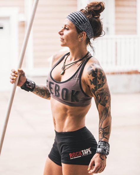 Ashley Horner, Gym Rats, Crossfit Women, Fitness Women, Time Passing, Motivational Pictures, Body Motivation, Fitness Bodybuilding, Fit Chicks