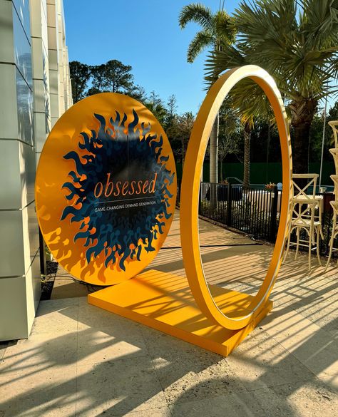 We are OBSESSED with this custom build photo op! 🌞  #photoop #custombuild #customphotoop #customdecor #sunshine #obsessed #florida #eventdecor #customeventdecor #outdoorphotoop #sun #yellowdecor Sun Party Decor, Photo Op Ideas, Photo Op Backdrop, Sun Backdrop, Background Css, Event Booth Design, Photo Booth Design, Selfie Wall, Event Booth