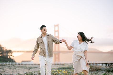 Crissy Fields San Francisco, San Francisco Family Photoshoot, Engagement Photos San Francisco, San Francisco Beach, San Francisco Engagement Photos, Holding Each Other, Golden Hour Light, Field Engagement Photos, San Francisco Photos