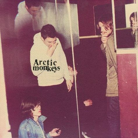 Humbug [LP] - Vinyl Arctic Monkeys Album Cover, Josh Homme, Matt Helders, Queens Of The Stone Age, The Last Shadow Puppets, Monkey 3, Last Shadow, Dangerous Animals, Artic Monkeys