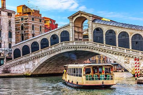 All information about the vaporetto (water bus), water taxi, traghetto and other public transport in Venice Italy. Venice Trip, Walkable City, Venice City, Water Taxi, Venice Hotels, Luxury Collection Hotels, Rialto Bridge, Venice Travel, Grand Canal