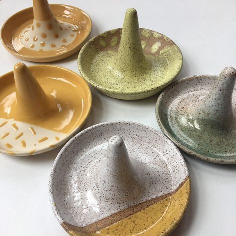 Ring Holder Ceramic Pottery, Jewelry Dish With Ring Holder, Wheel Thrown Ring Holder, Pottery Ring Holders, Ring Holder Dish, Jewerly Holders Ceramic, Ceramics Ring Holder, Ceramic Ring Holder Pottery, Ceramic Ring Holders