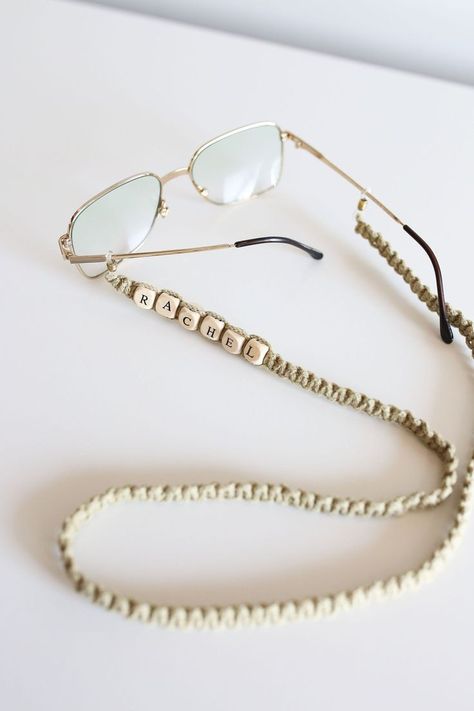 Macrame Glasses Strap Diy, Macrame Eyeglass Chain, Crochet Sunglasses Strap, Crochet Glasses Strap, Eye Glass Chains Diy, Macrame Sunglass Holder, Macrame Glasses Strap, Glasses Strap Diy, Macrame Eye