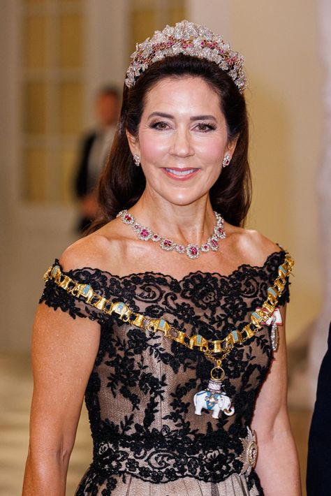 Danish Pictures, Crown Princess Mary Of Denmark, Prince Frederik Of Denmark, Mary Donaldson, Princess Mary Of Denmark, Princess Marie Of Denmark, Mary Of Denmark, Danish Royalty, Queen Margrethe Ii