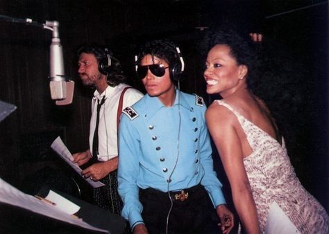 Barry Gibb, Michael Jackson & Diana Ross 1985 recording of "Eaten Alive" Eaten Alive, Michael Jackson Rare, Michael Jackson Smile, Andy Gibb, Barry Gibb, Joseph Jackson, Jackson 5, Jackson Family, The Jacksons