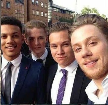 Jordan Bolger, Harry Kirton, Finn and Joe Cole ❤ Shelby Brothers, Finn Cole, Peaky Blinders Series, Gary Neville, Peaky Blinders Thomas, Joe Cole, Peaky Blinders Tommy Shelby, Peaky Blinders Quotes, Cillian Murphy Peaky Blinders