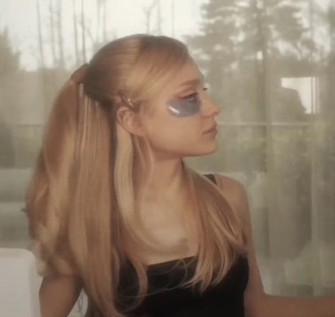 Ariana Grande Barbie, Selfcare Era, Ariana Aesthetic, Angus Cloud, Rem Beauty, Ponytail Girl, Ariana Grande Photoshoot, Ariana Grande Photos, Ariana Grande Pictures