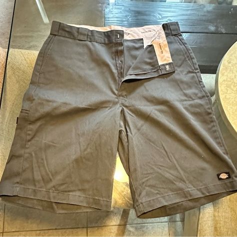 Dickies relaxed Shorts Like New, Closet