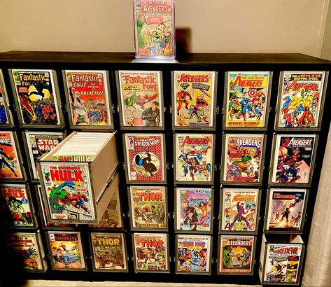 Comic Collection Display, Nerd Room Aesthetic, Comic Book Organization, Nerd Room Ideas, Comic Book Rooms, Comic Book Box Storage, Toy Collection Room, Comic Storage, Comic Display